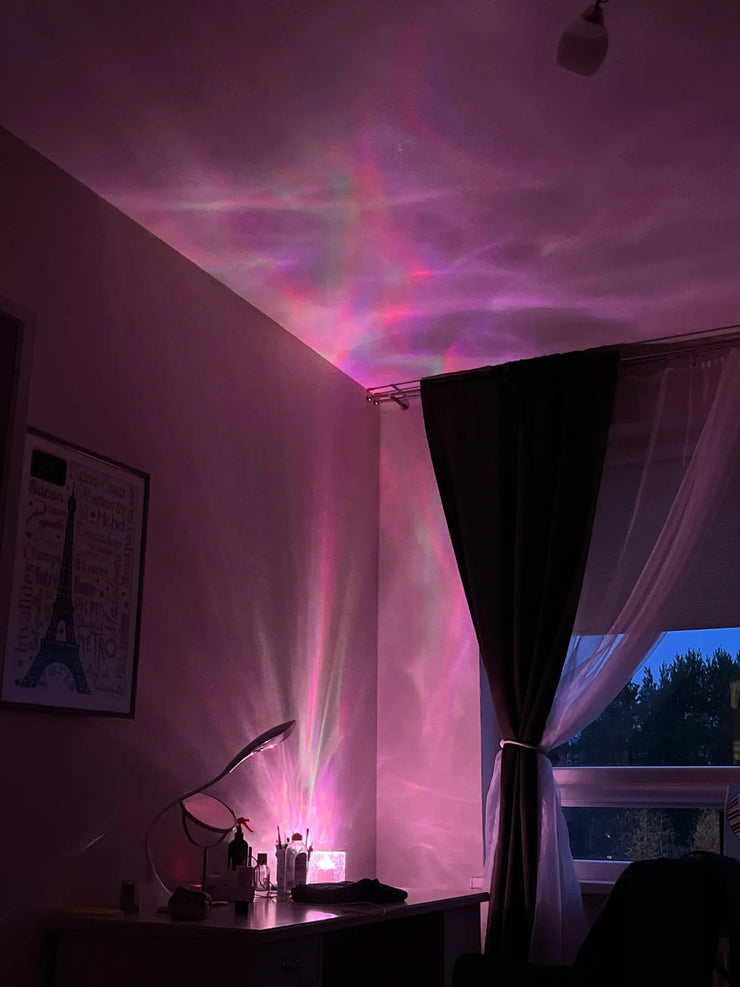 Illuminate Cube™ Aurora Glow Lamp